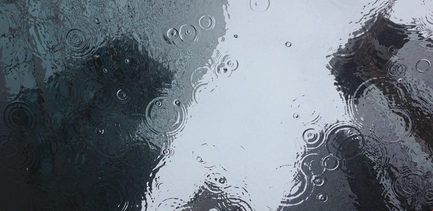 How Commercial Construction Drying Can Help after a Flood 